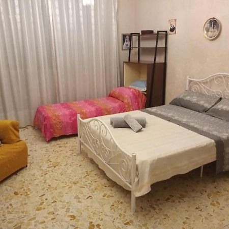 B&B Viale Liberta Giarre Eksteriør billede